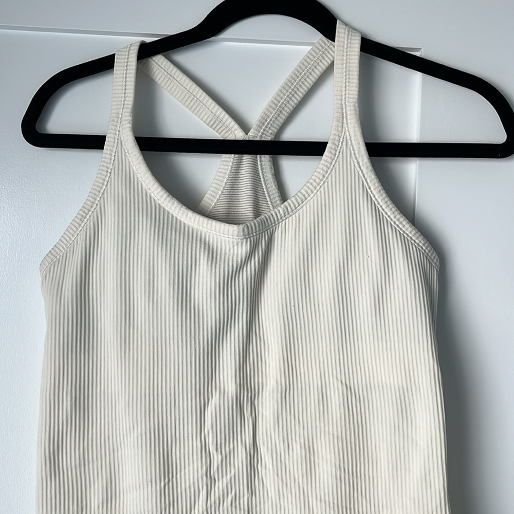 Lululemon Ebb to Street tank